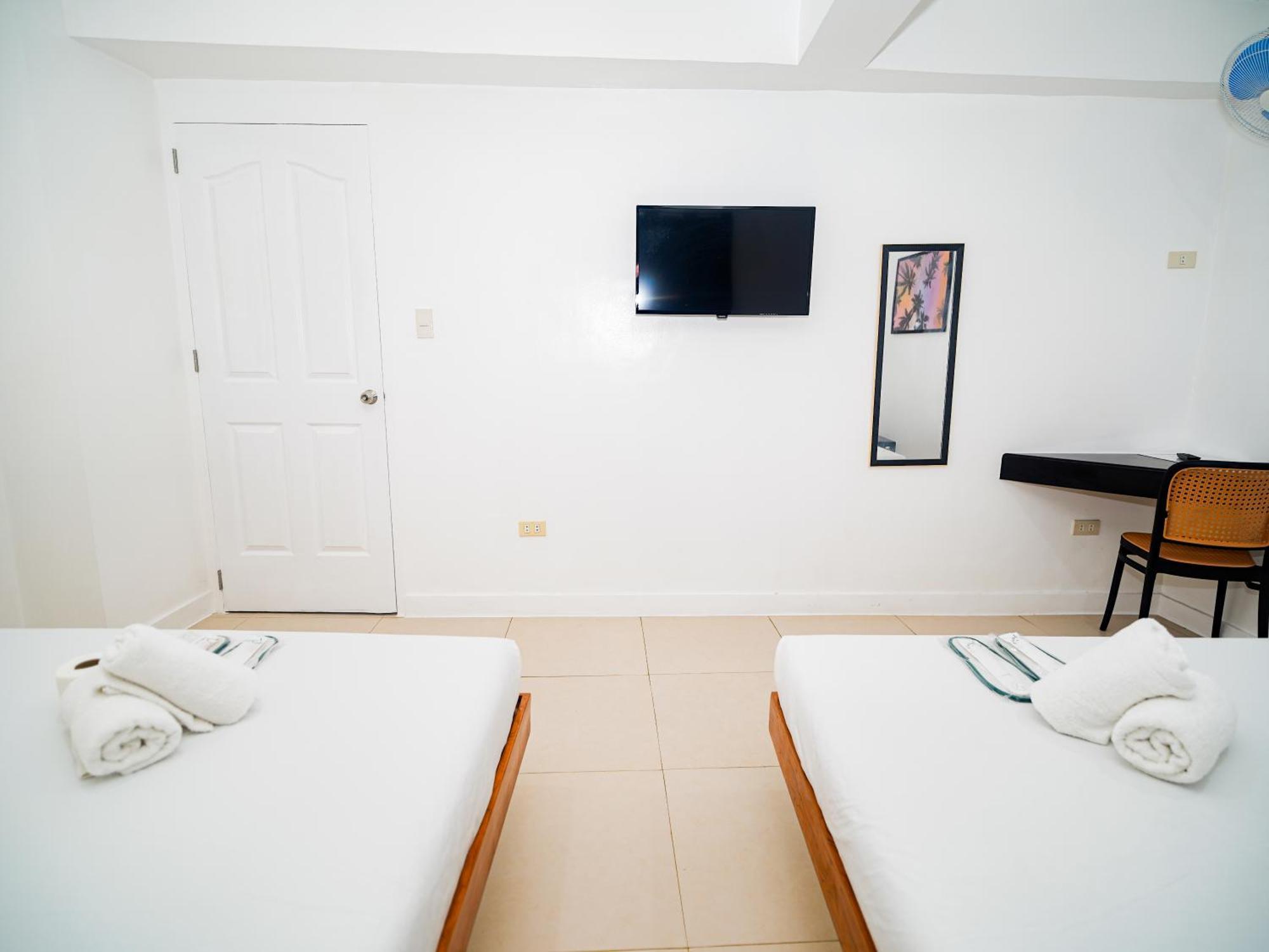 Hotel Cjs Boracay Joint Balabag  Esterno foto